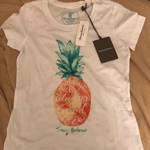 Tommy Bahamas pineapple tee